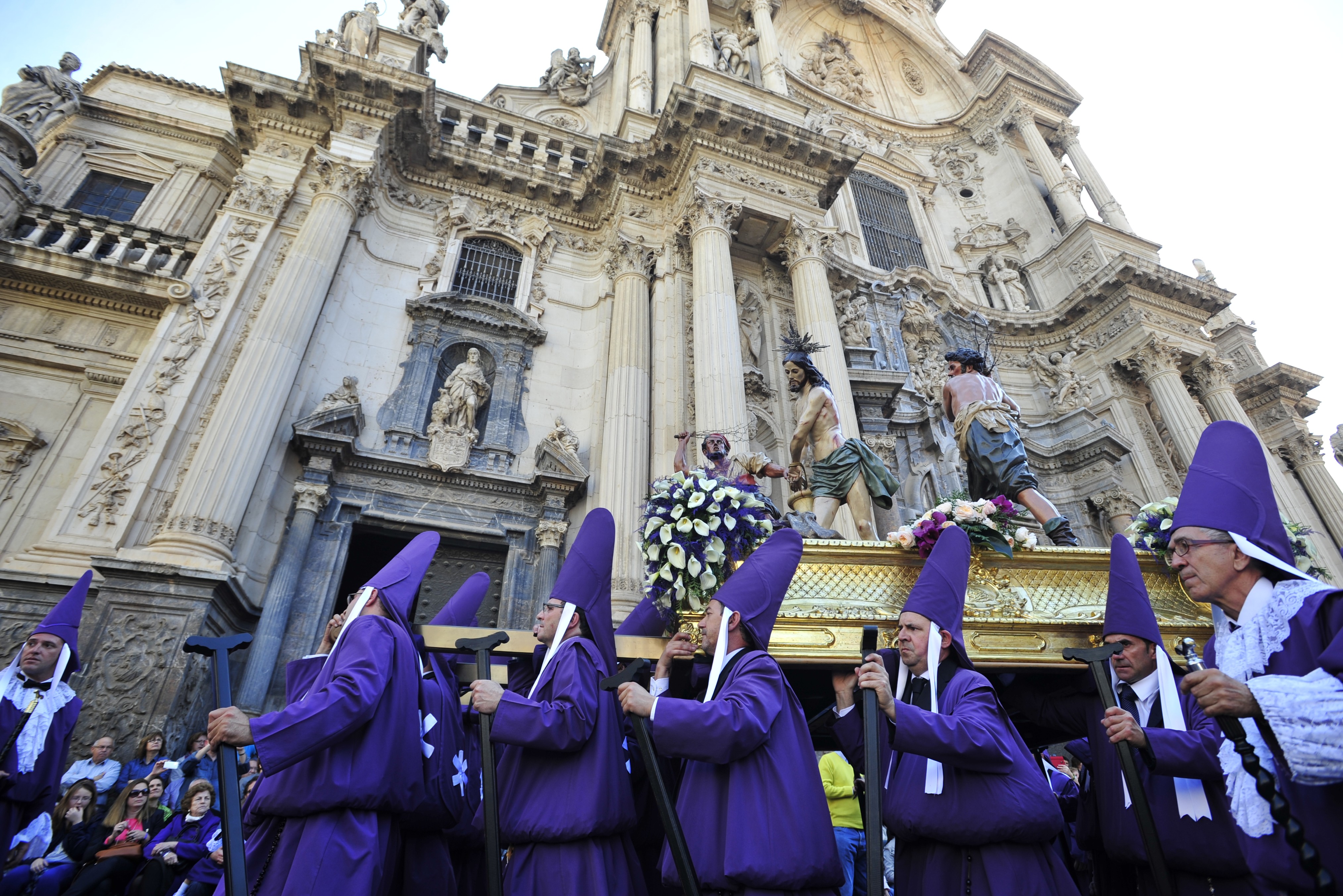 Los Salzillos toman Murcia en la mañana de Viernes Santo - laverdad.es